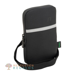 Vista frontal de bandolera portadocumentos waterproof de una cremallera.