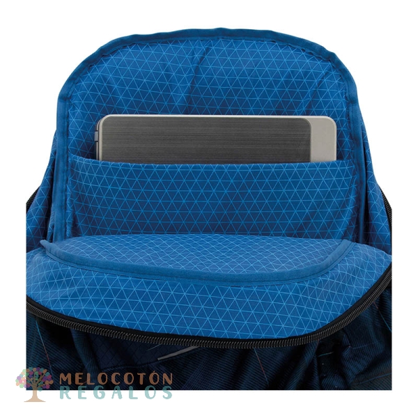 Vista interior de mochila triple cuerpo champions color azul.