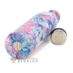 Vista de detalles de botella térmica de acero inoxidable de 750 ml.