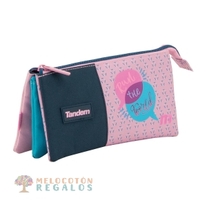 Vista frontal de portatodo triple cuerpo.