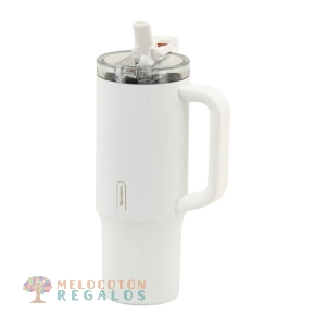 Vista frontal de taza térmica de acero inoxidable.