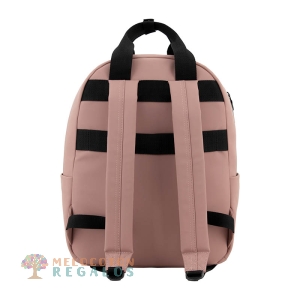 Vista trasera de mochila bolso resistente al agua.