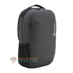 Vista frontal de mochila ejecutivo universidad.