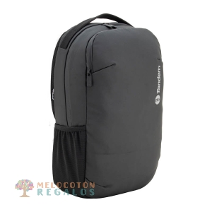 Vista frontal de mochila ejecutivo universidad.