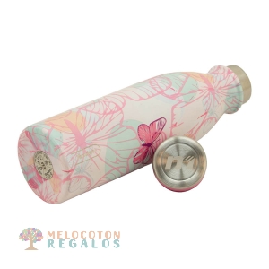 Vista frontal de botella térmica de acero inoxidable.