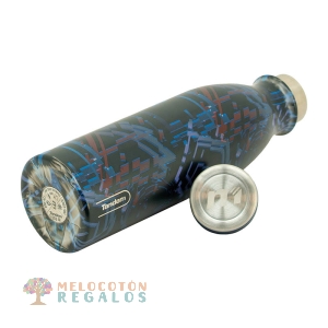 Vista frontal de botella térmica de acero inoxidable.