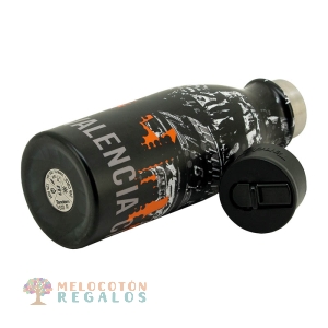 Vista frontal de botella térmica de acero inoxidable.