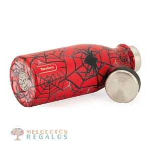 Vista frontal de botella térmica de acero inoxidable.