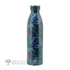 Vista frontal de botella térmica de acero inoxidable.