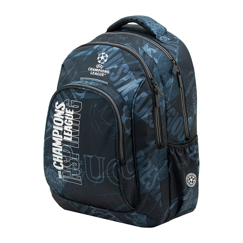 mochila-escolar-champions (1) Vista frontal de mochila escolar doble cuerpo.