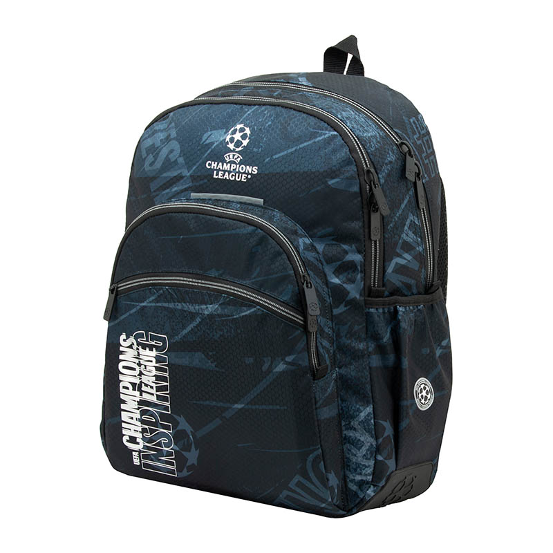mochila-uefa-champions-league (1) Vista frontal de mochila escolar doble cuerpo.